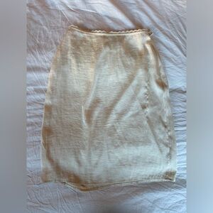 Aritzia skirt